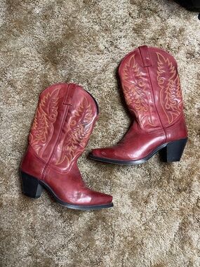 Laredo Red Leather Western Cowgirl Boots Womens Size 8 M